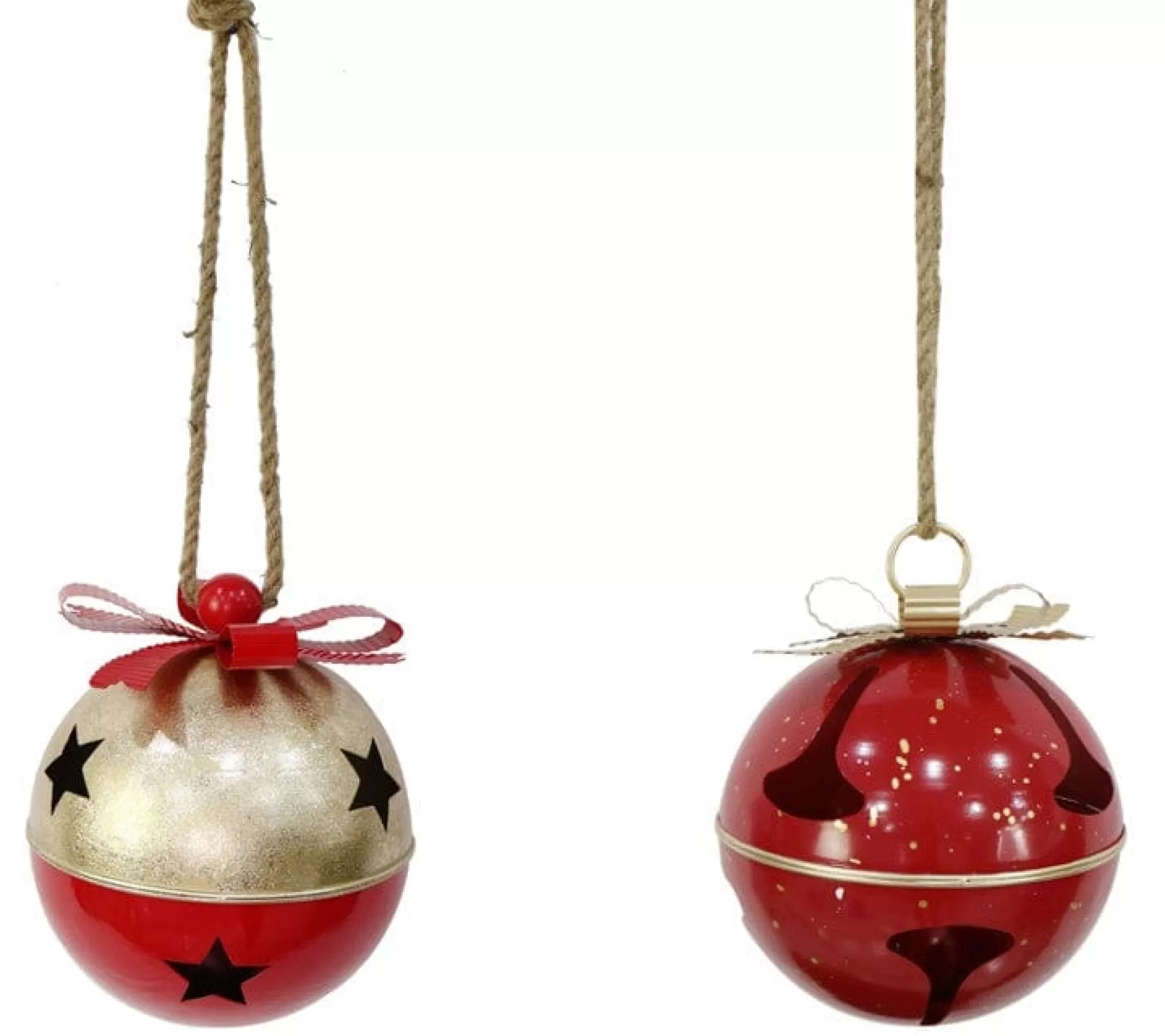 Hanging Decorations>Christmas World Giant Metal Nutbell With Rope Hanger Asst (23.5Cm)