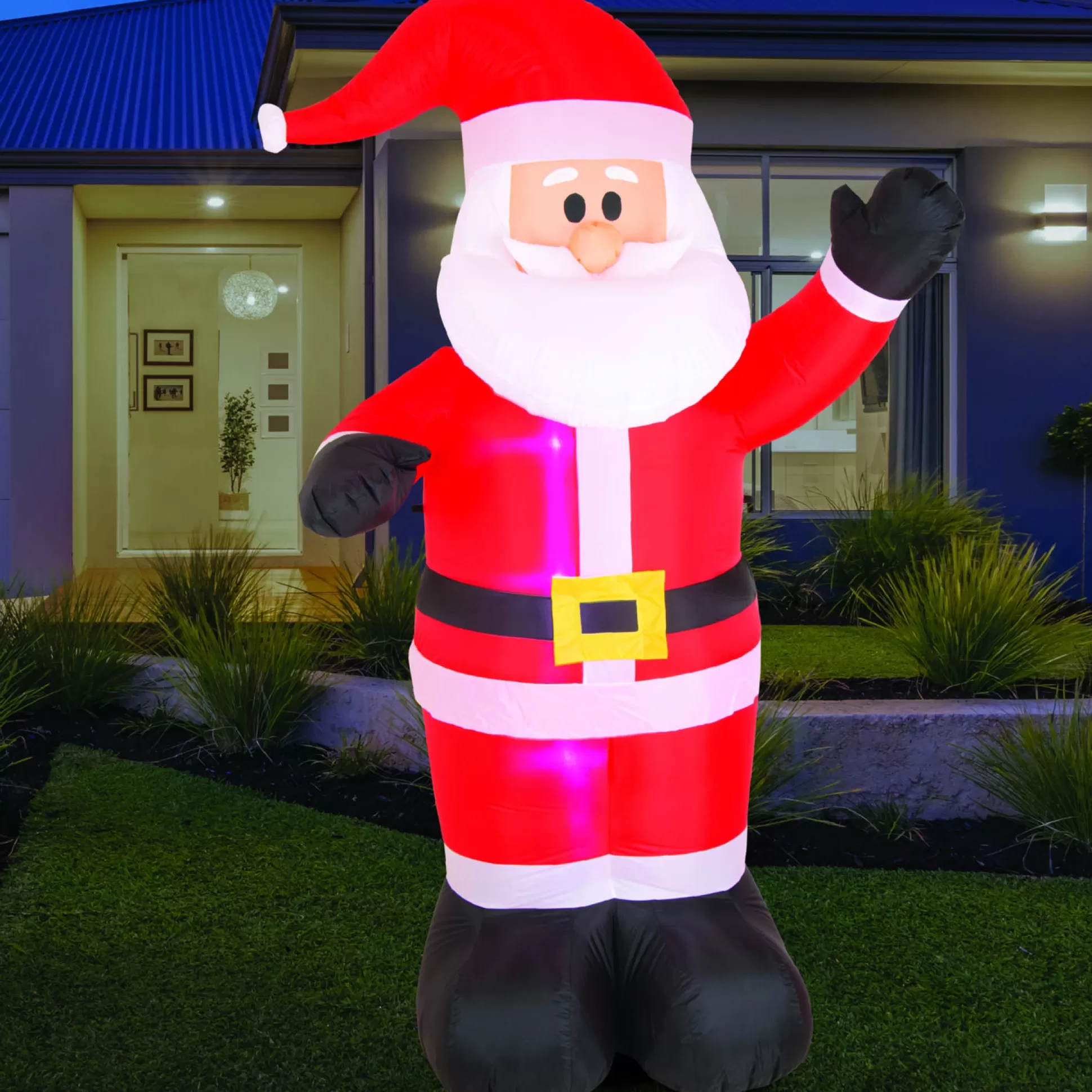 Inflatables>Christmas World Inflatable Waving Santa (2.4M)