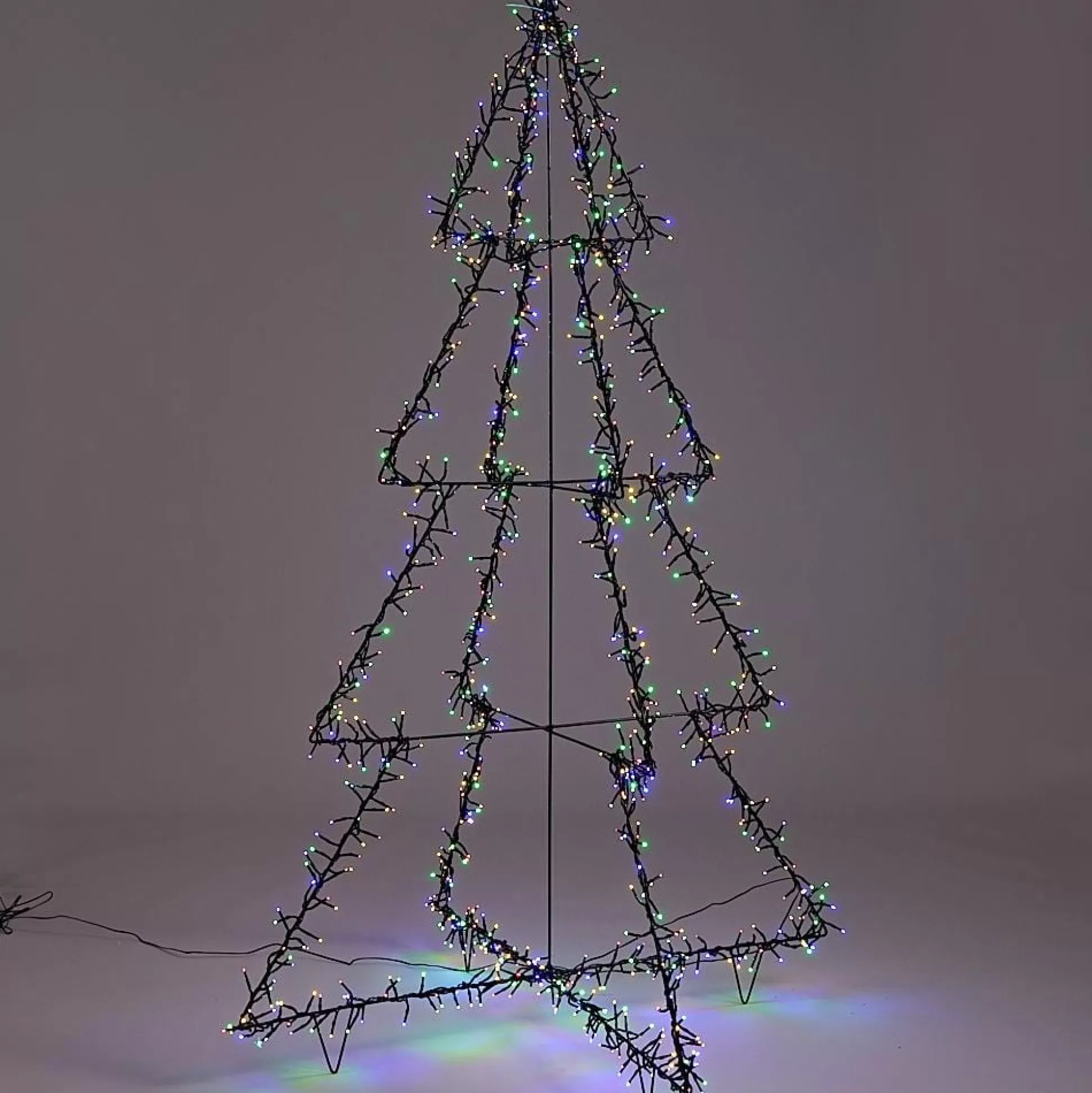 3D & 2D Displays>Christmas World Led Cluster Lights Yard Tree (180Cm)