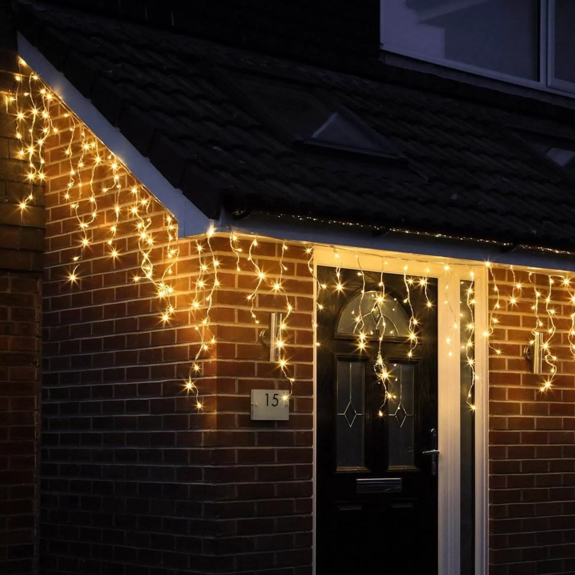 Icicle Lights>Christmas World Led Warm White Icicle Lights (10M)