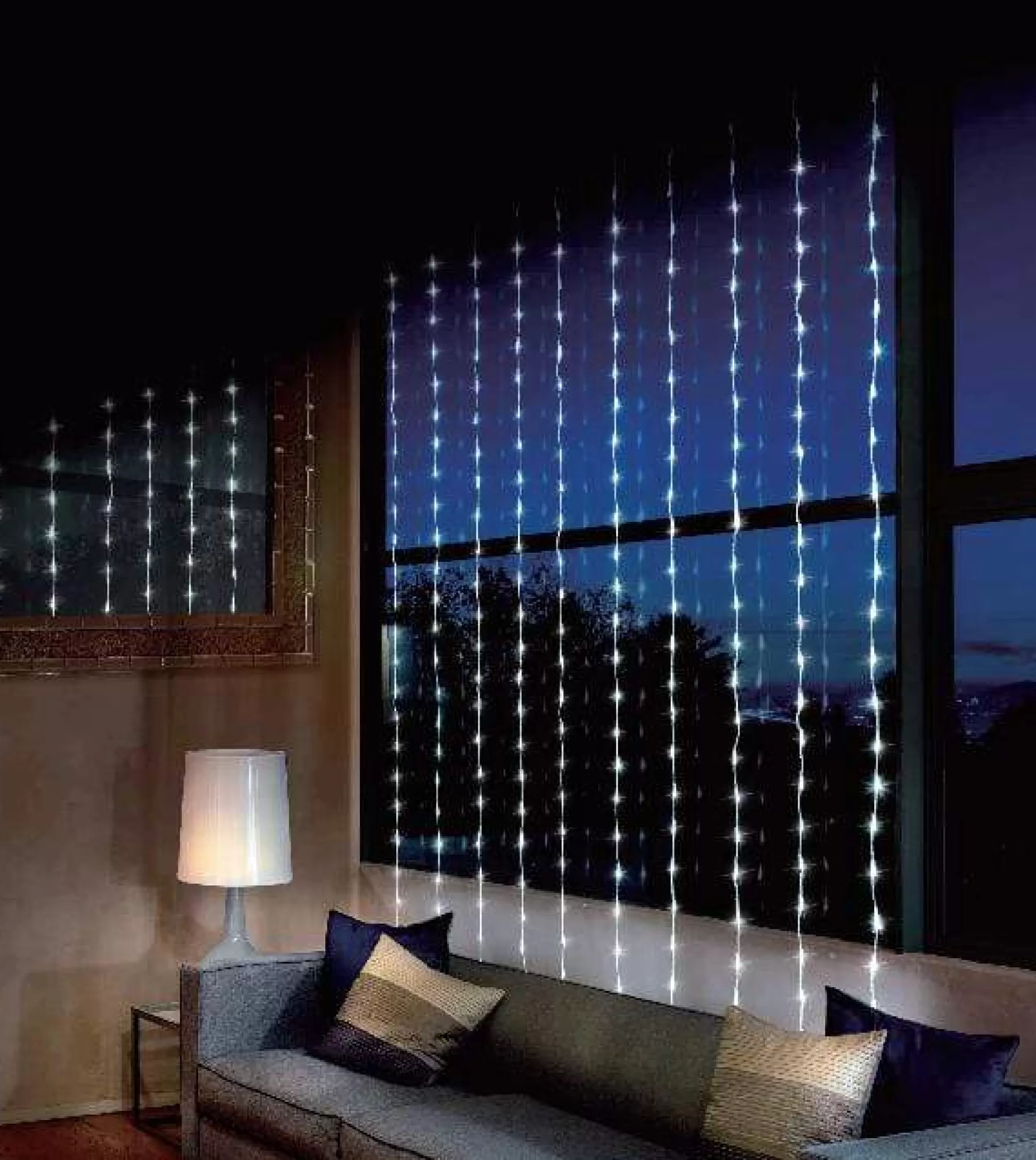 Curtain Lights>Christmas World Led White Waterfall Curtain (1.2 X 2M)